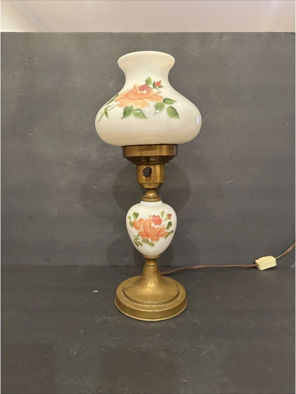 Vintage Hurricane Table Lamp Hand Painted Glass Brass Base GWTW 15” High